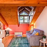 Monforte Charming 2-5room Flat In Center Trullovista