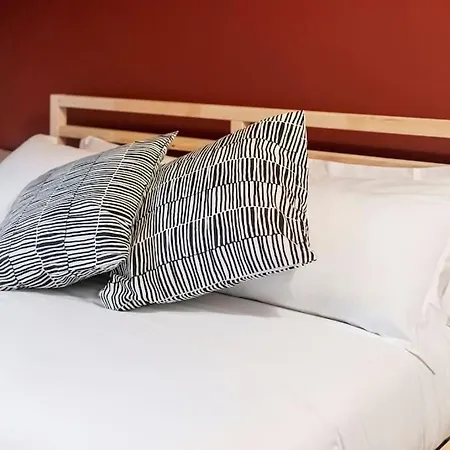 Monforte Charming 2-5room Flat In Center Trullovista Monforte D'Alba