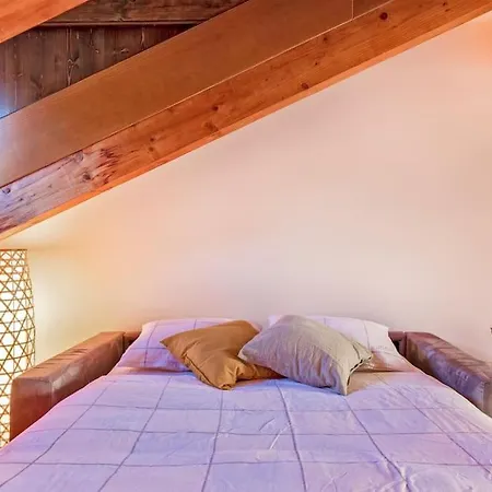 Charming 2.5room Flat In Center Of Appartement *