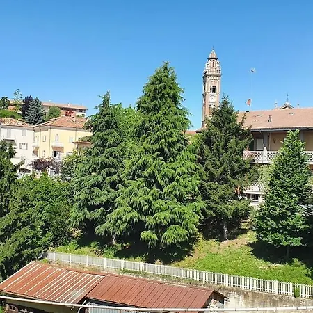 Monforte Charming 2-5room Flat In Center Trullovista Appartement Monforte dʼAlba