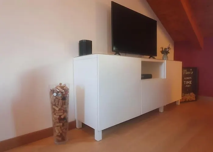Monforte Charming 2-5room Flat In Center Trullovista * Monforte dʼAlba