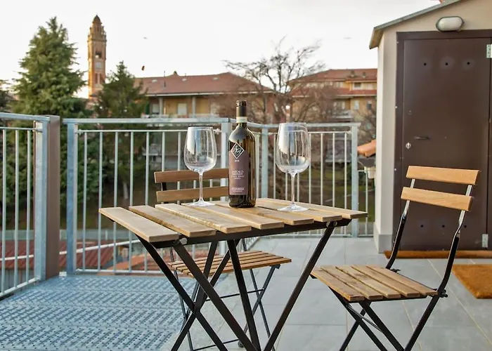 Monforte Charming 2-5room Flat In Center Trullovista * Monforte dʼAlba