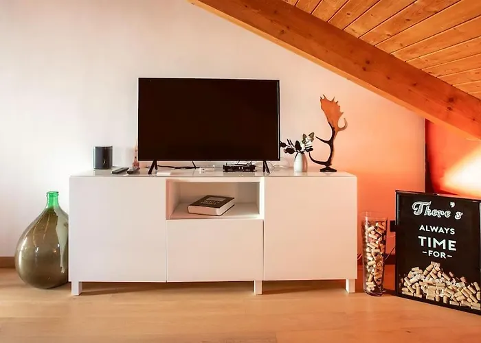 Monforte Charming 2-5room Flat In Center Trullovista Appartement Monforte dʼAlba