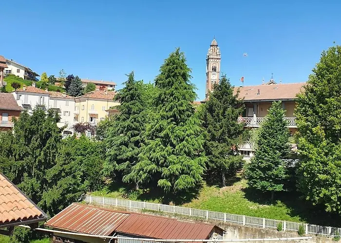 Monforte Charming 2-5room Flat In Center Trullovista Appartement Monforte dʼAlba